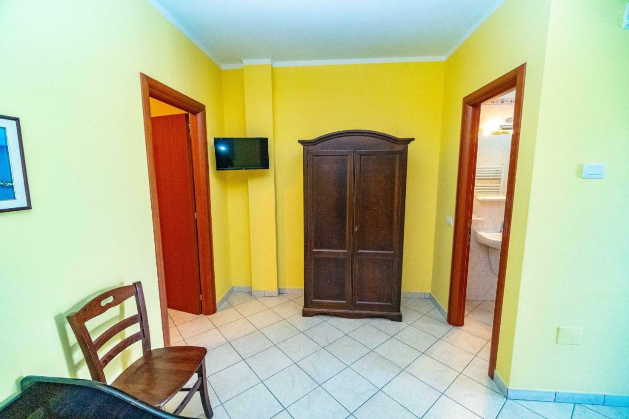 Villa Mapa - Appartamenti Vicino Al Mare Vieste Exterior foto