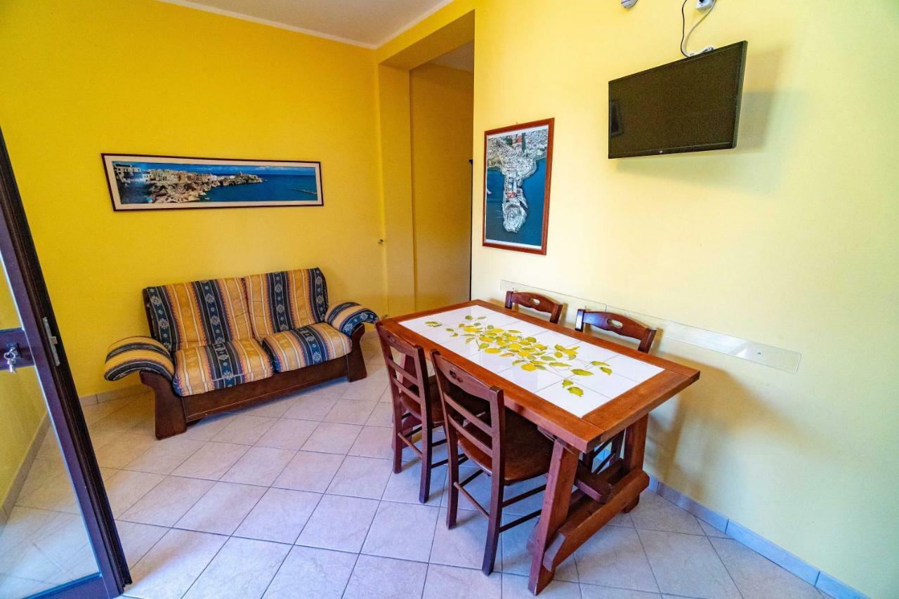 Villa Mapa - Appartamenti Vicino Al Mare Vieste Exterior foto